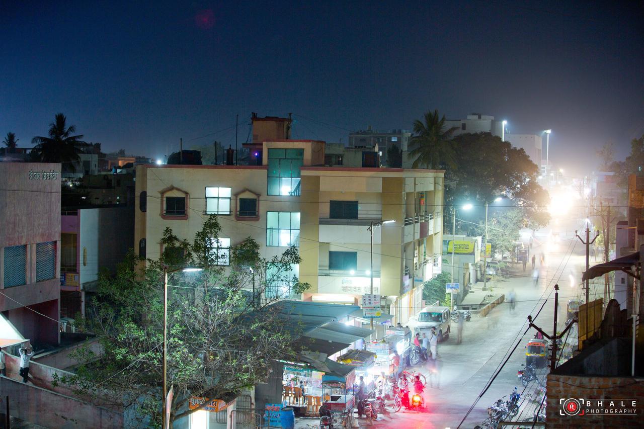 Hotel Bhagwat Palace Latur Exterior photo